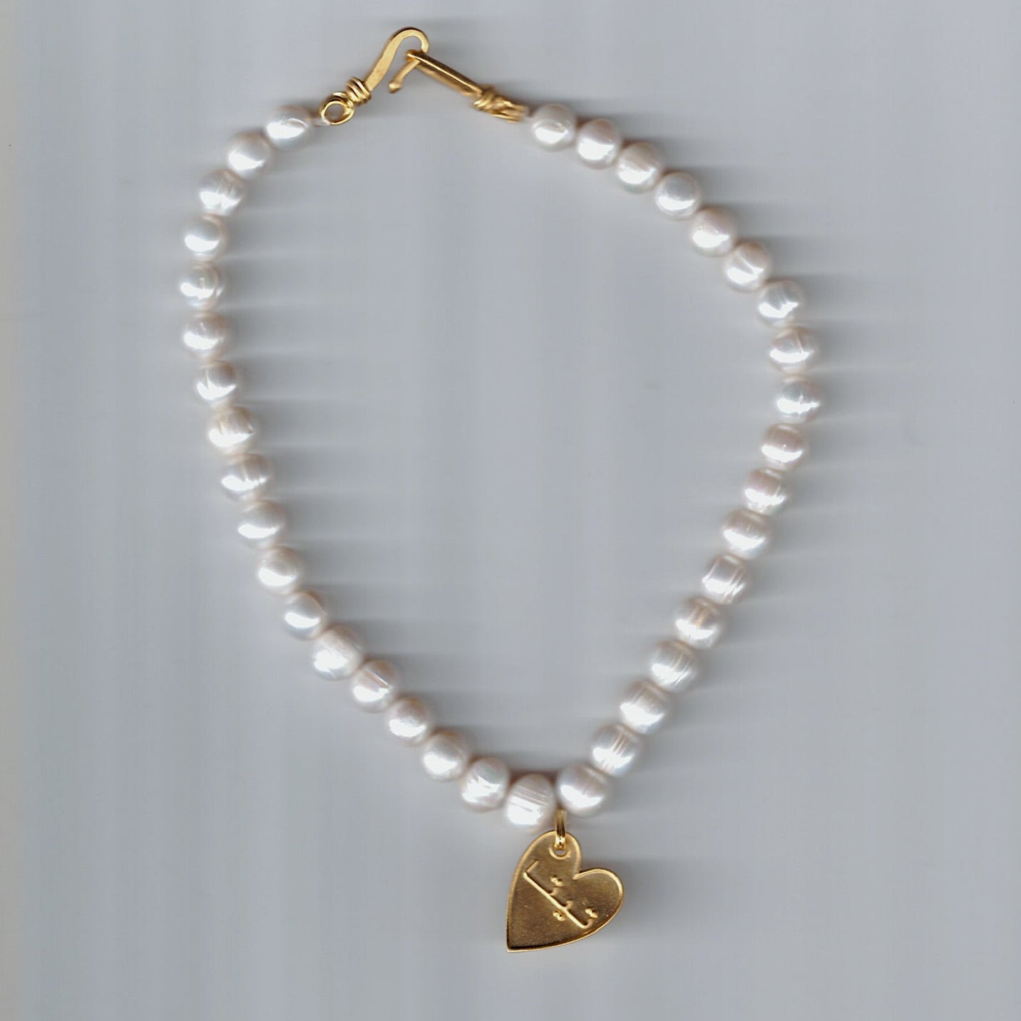 Teta On Pearls